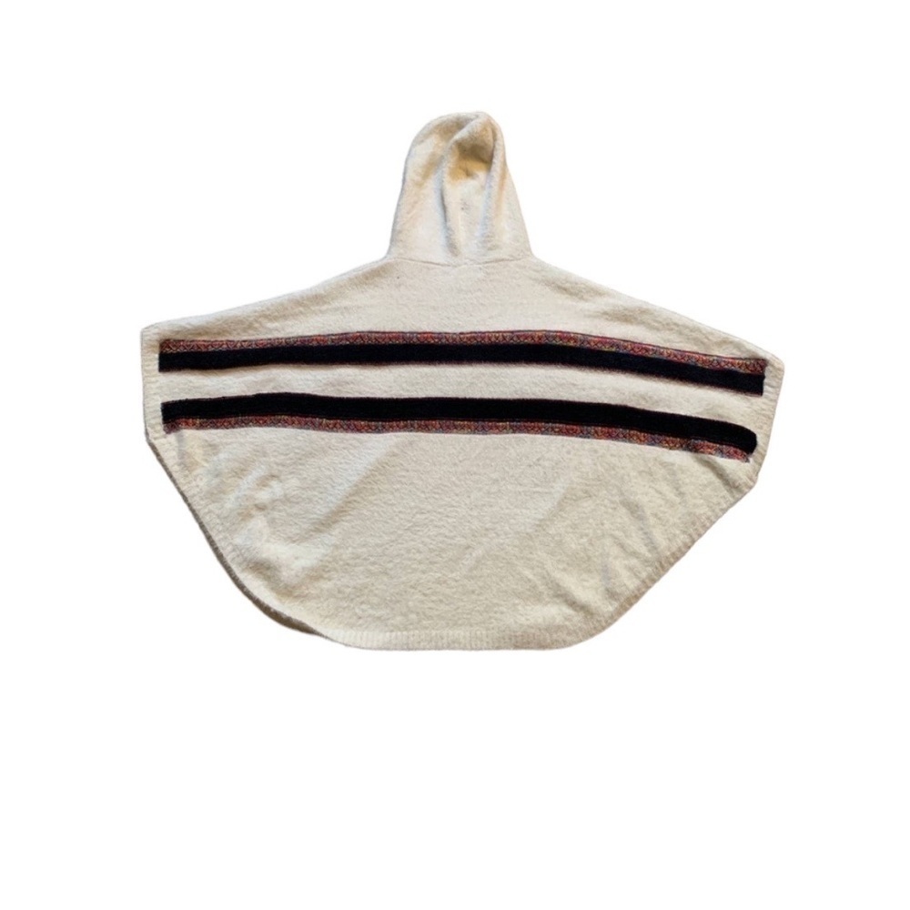 FRANCESC’s COLLECTION Dolman Sleeve Poncho One Size - Picture 3 of 6
